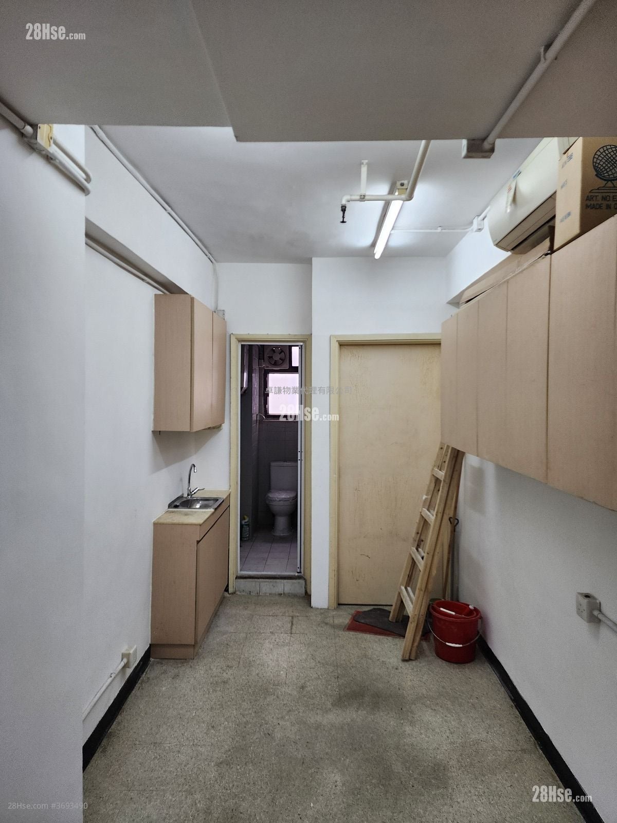 Ruby Commercial Building  Sell