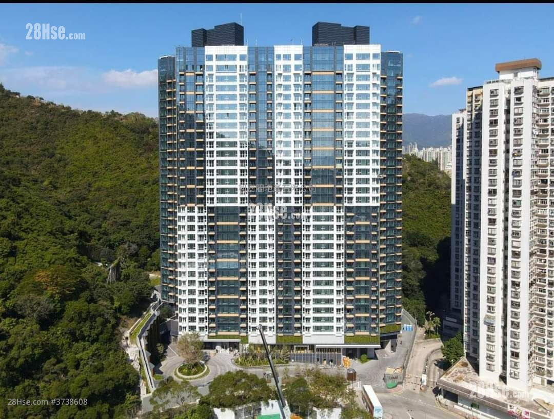 明翹匯 售盤 3 房 , 1 浴室 566 平方呎