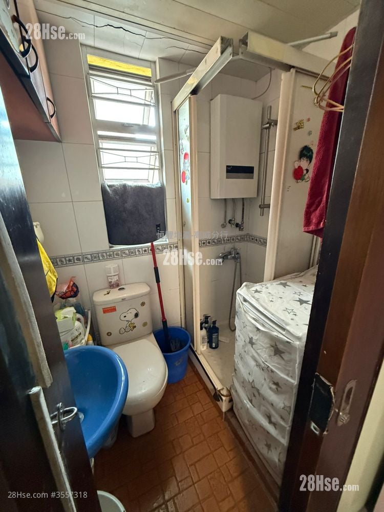 Artland Court Sell 1 Bedroom , 1 Bathroom 364 ft²