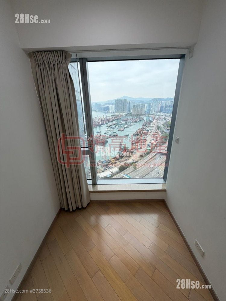 天玺 租盘 3 房 , 2 浴室 900 平方尺