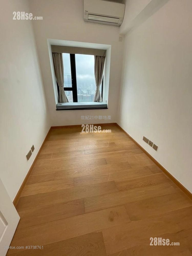 凯旋门 售盘 3 房 , 2 浴室 1,017 平方尺