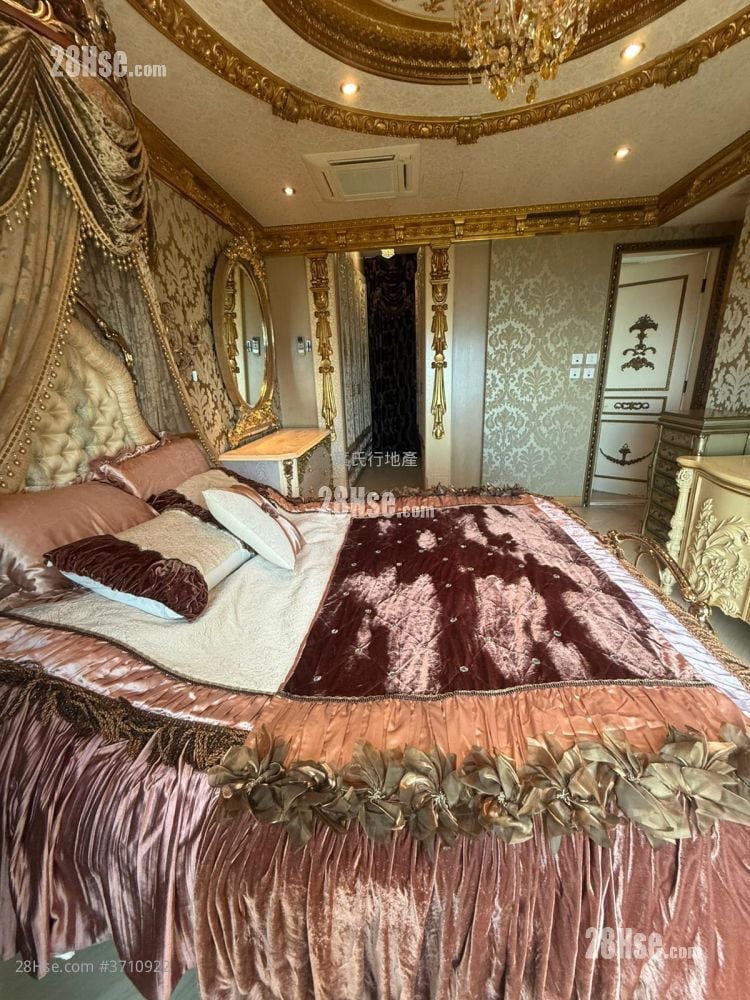 Palatial Coast Sell 3 Bedrooms , 2 Bathrooms 1,187 ft²