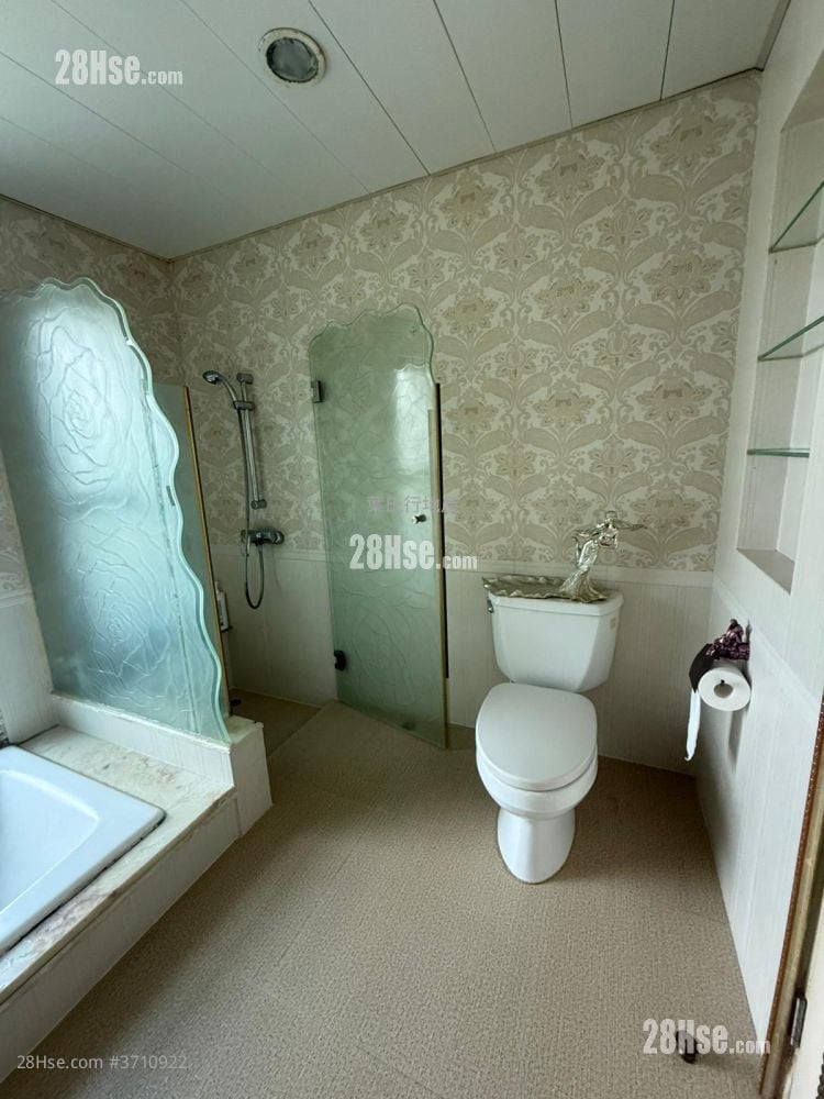 Palatial Coast Sell 3 Bedrooms , 2 Bathrooms 1,187 ft²