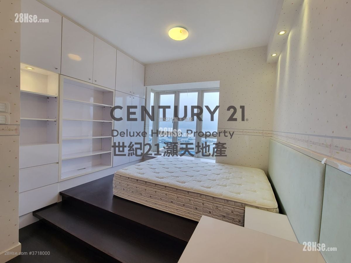 比华利山别墅 售盘 5+ 房 , 2 浴室 2,047 平方尺