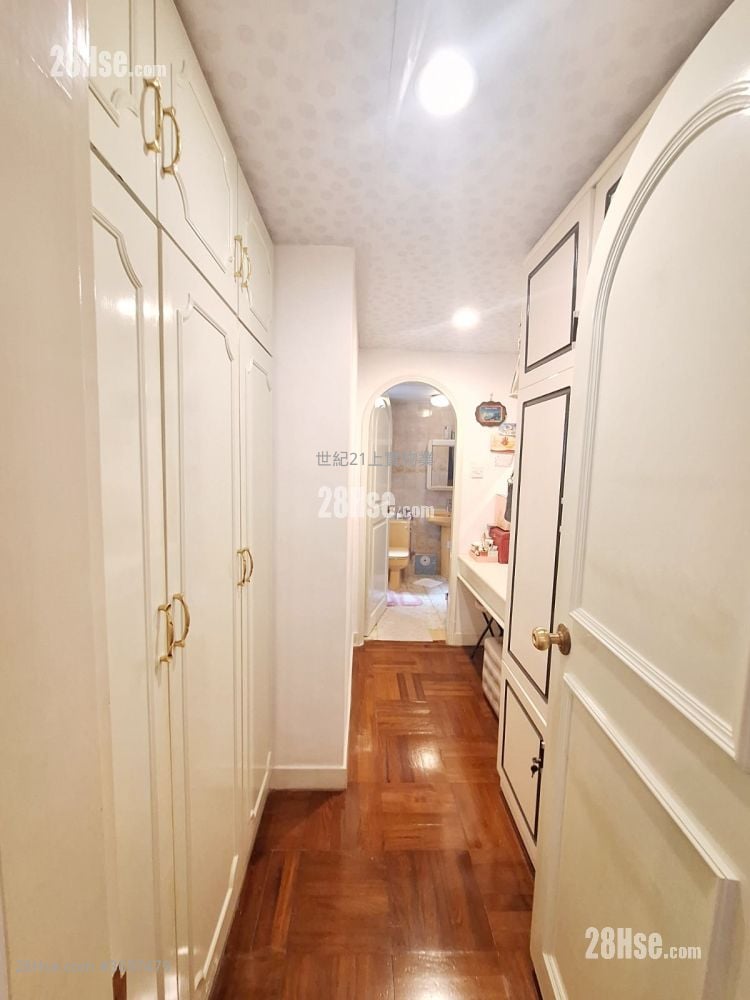 Wistaria Road Sell 3 Bedrooms , 2 Bathrooms 1,276 ft²