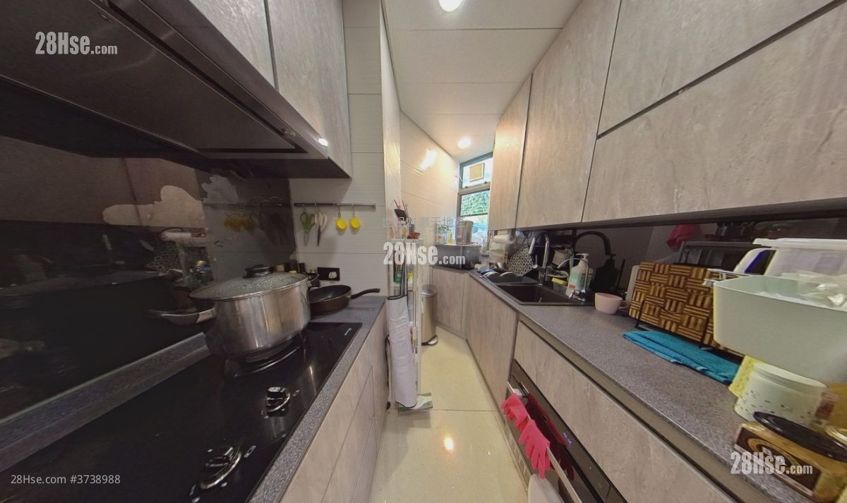 嵐山 售盤 3 房 , 3 浴室 734 平方呎