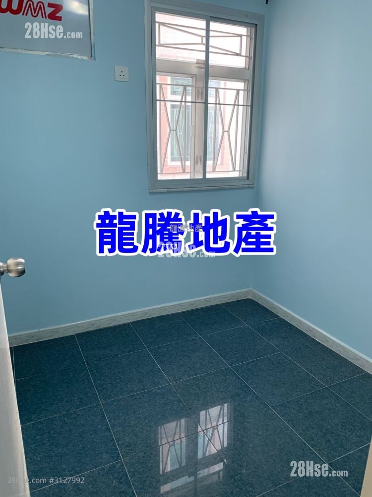 Fanling Sell 3 Bedrooms , 1 Bathroom