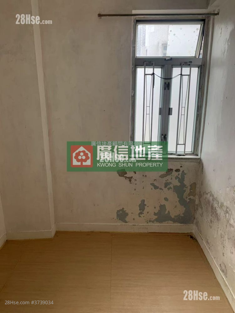 好世界洋樓 租盤 3 房 , 1 浴室 376 平方呎