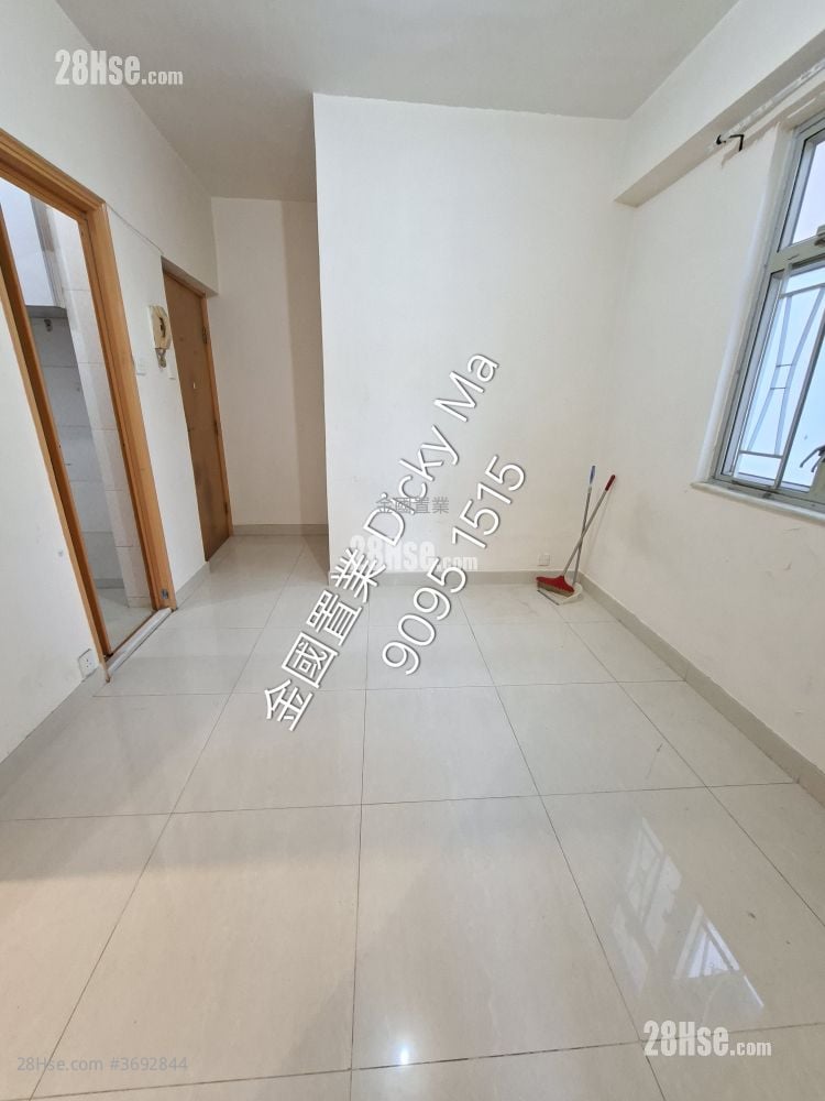 伟成大厦 租盘 2 房 , 1 浴室 285 平方尺