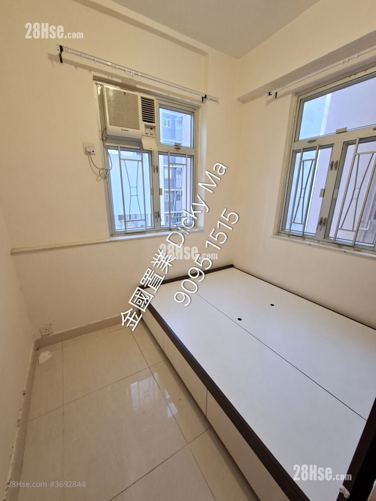 伟成大厦 租盘 2 房 , 1 浴室 285 平方尺