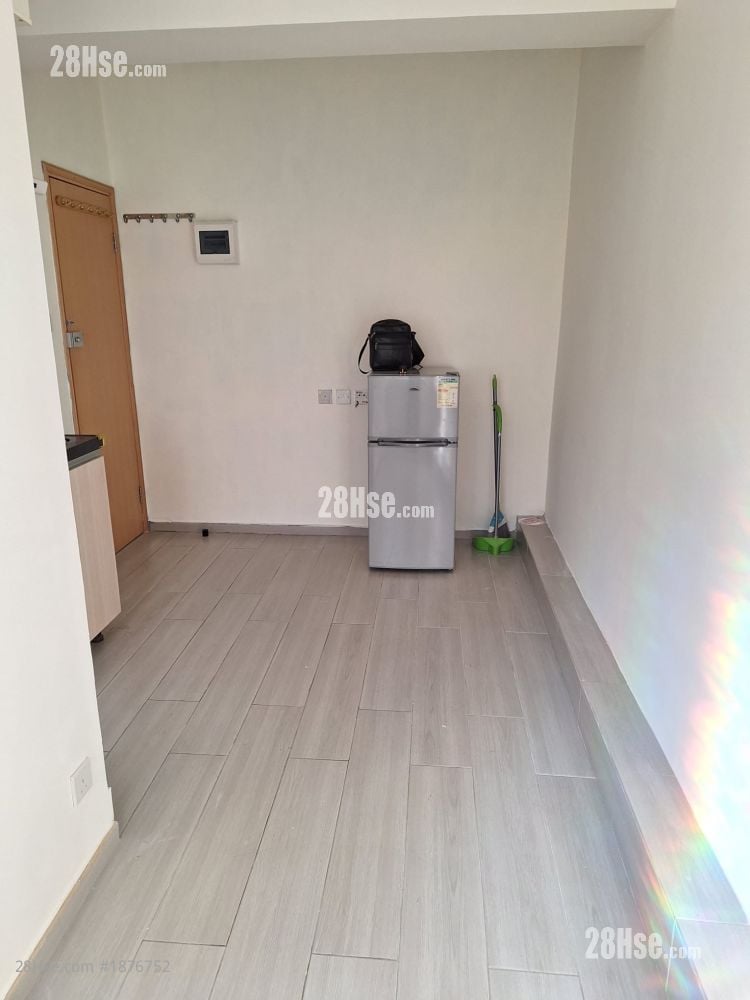 万荣大厦 租盘 130 平方尺