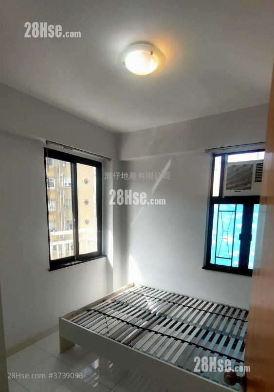 安东大厦 租盘 2 房 , 1 浴室 356 平方尺