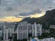 The Forest Hills Sell 439 ft²