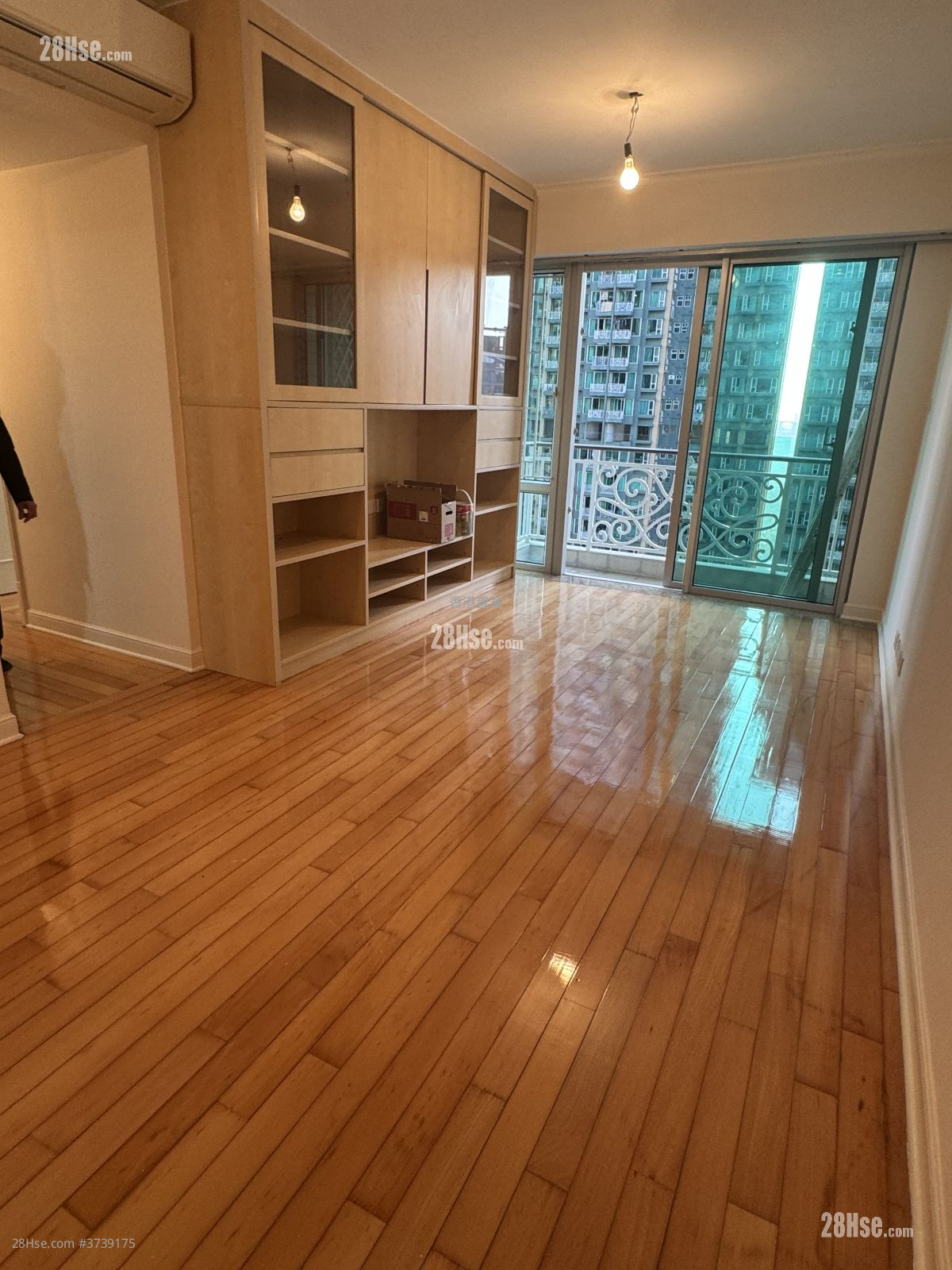 泓景臺 租盤 3 房 , 2 浴室 735 平方呎