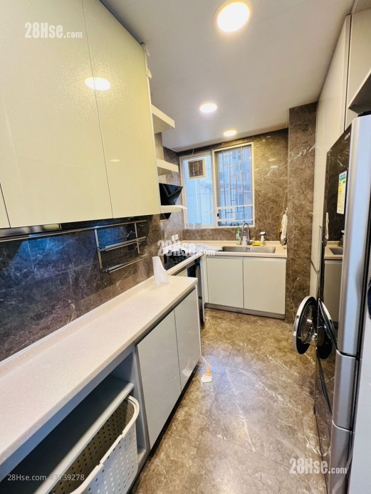 星堤 租盤 3 房 , 2 浴室 918 平方呎