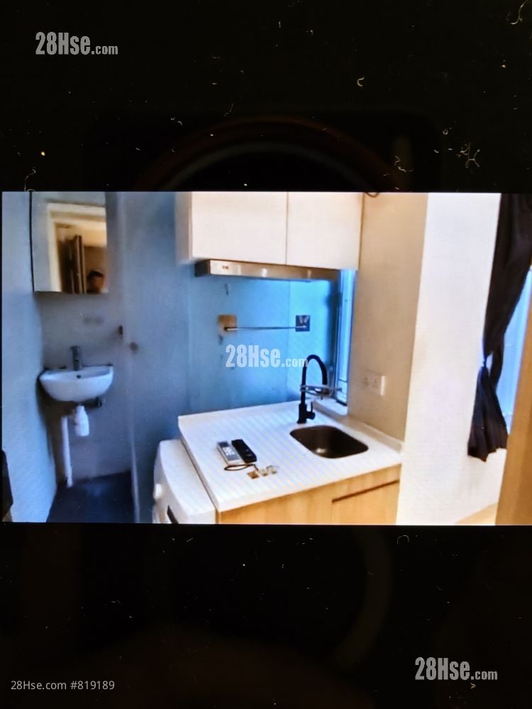 Lucky House Rental 1 Bedroom 420 ft²