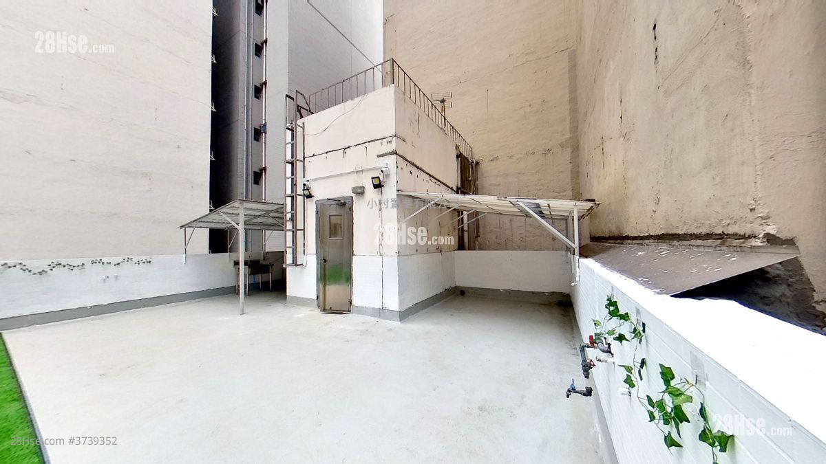 天台: 永樂街113-115號 租盤 開放式間隔 , 1 浴室 210 平方呎