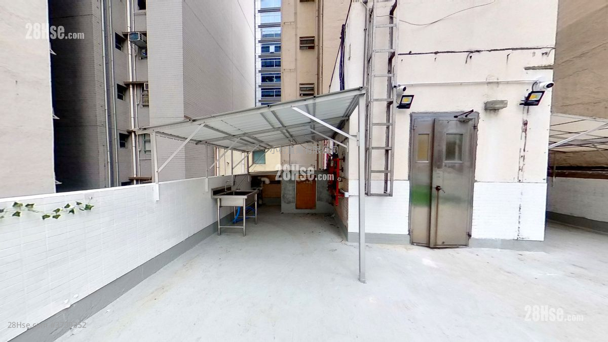 天台: 永樂街113-115號 租盤 開放式間隔 , 1 浴室 210 平方呎