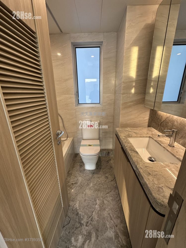 亲海駅 租盘 3 房 , 2 浴室 707 平方尺