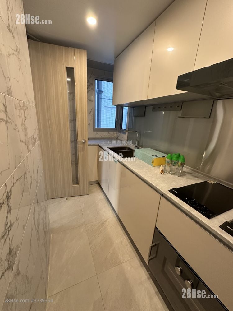 亲海駅 租盘 3 房 , 2 浴室 707 平方尺