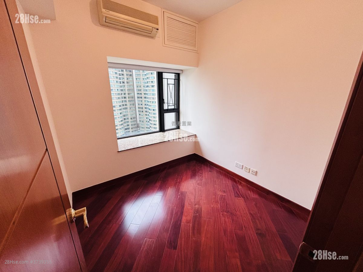 凱旋門 租盤 3 房 , 3 浴室 786 平方呎