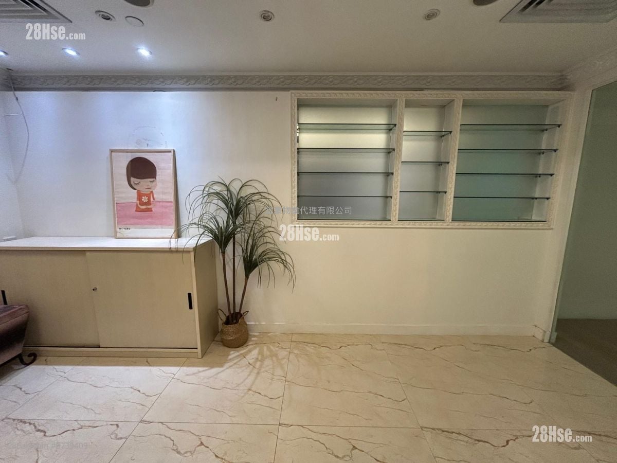 Chung Wai Commercial Building Rental 5+ Bedrooms , 2 Toilets