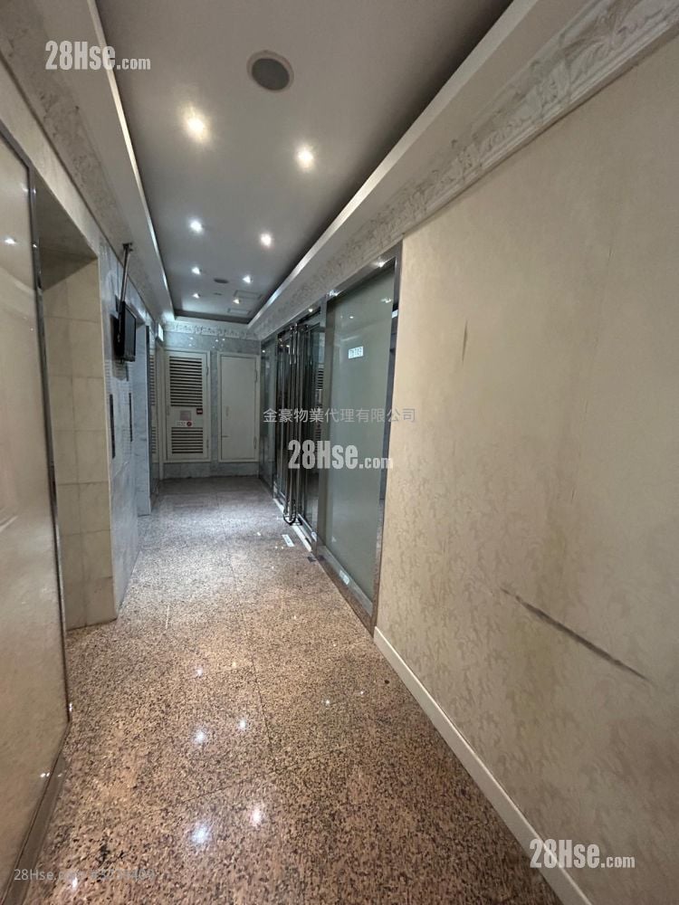 Chung Wai Commercial Building Rental 5+ Bedrooms , 2 Toilets