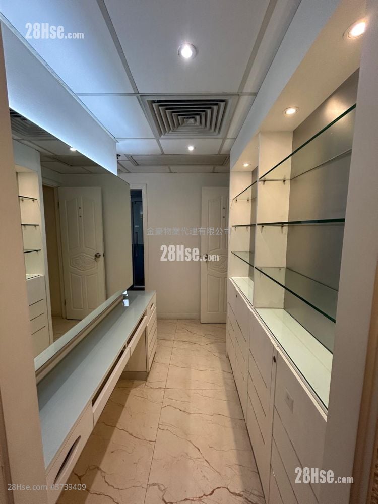 Chung Wai Commercial Building Rental 5+ Bedrooms , 2 Toilets