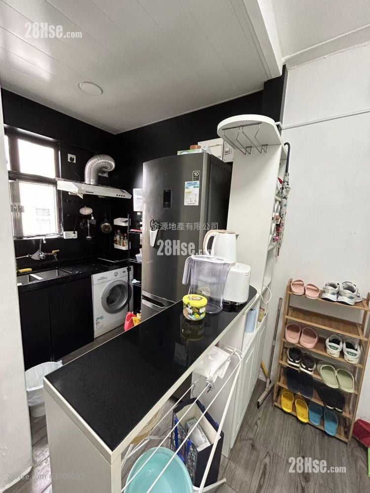 Cheung Hing Building Rental 1 Bedroom , 1 Bathroom 80 ft²