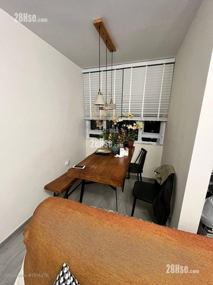 Tsui Ping (North) Estate Sell 3 Bedrooms , 1 Bathroom 494 ft²