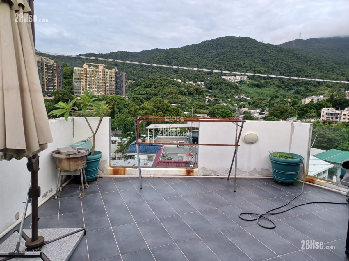 村屋 售盘 4 房 , 5+ 浴室 1,890 平方尺