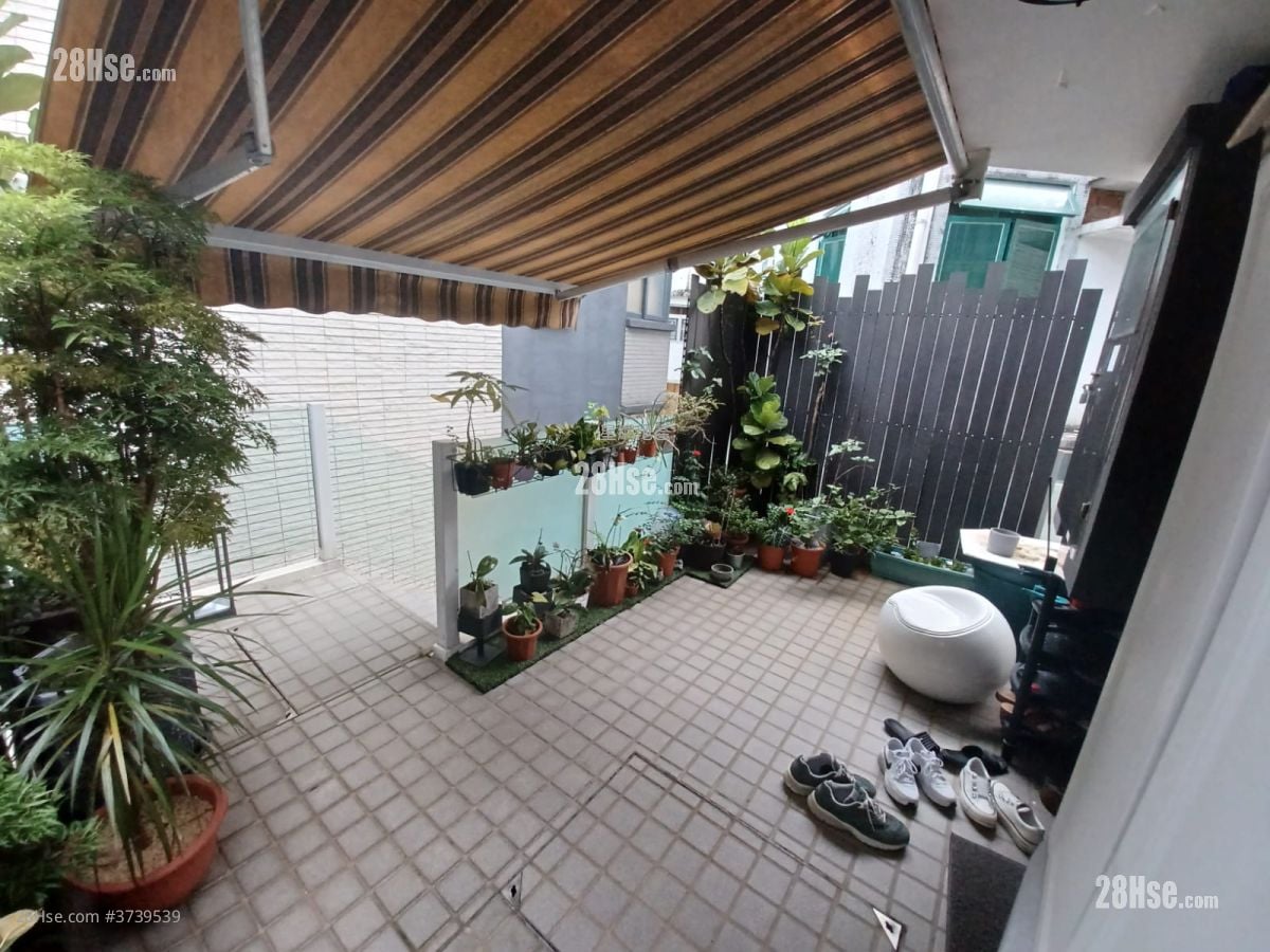 村屋 售盘 4 房 , 5+ 浴室 1,890 平方尺