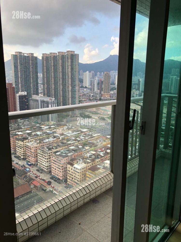 Grand Waterfront Sell 2 Bedrooms , 1 Bathroom 361 ft²