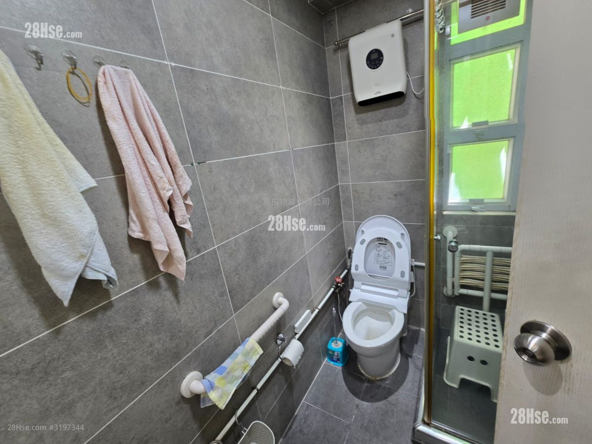 寶聲大廈 租盤 2 房 , 1 浴室 475 平方呎