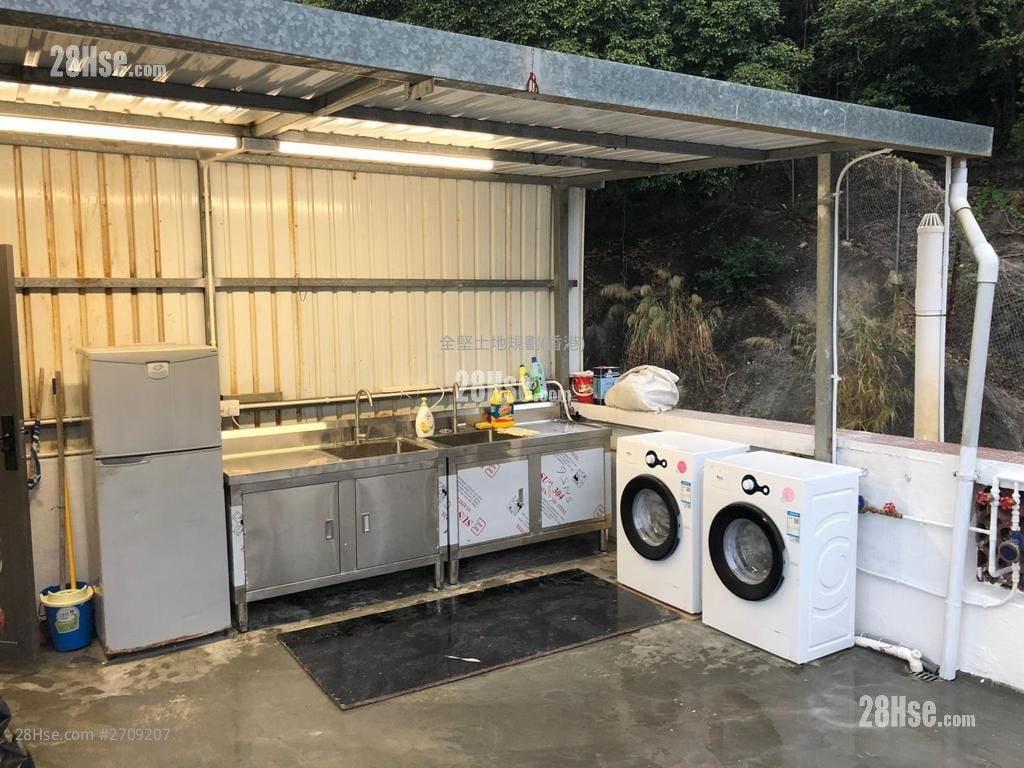 Ha Wo Che Rental Studio , 1 Bathroom 100 ft²