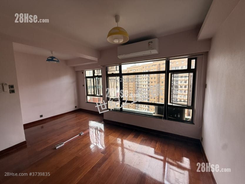 Pokfulam Gardens Sell 1 Bedroom , 1 Bathroom 466 ft²
