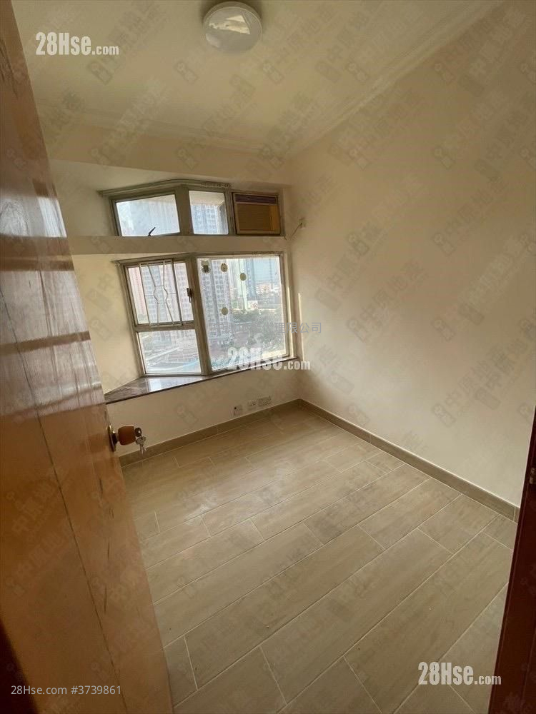 嘉湖山莊 售盤 3 房 540 平方呎