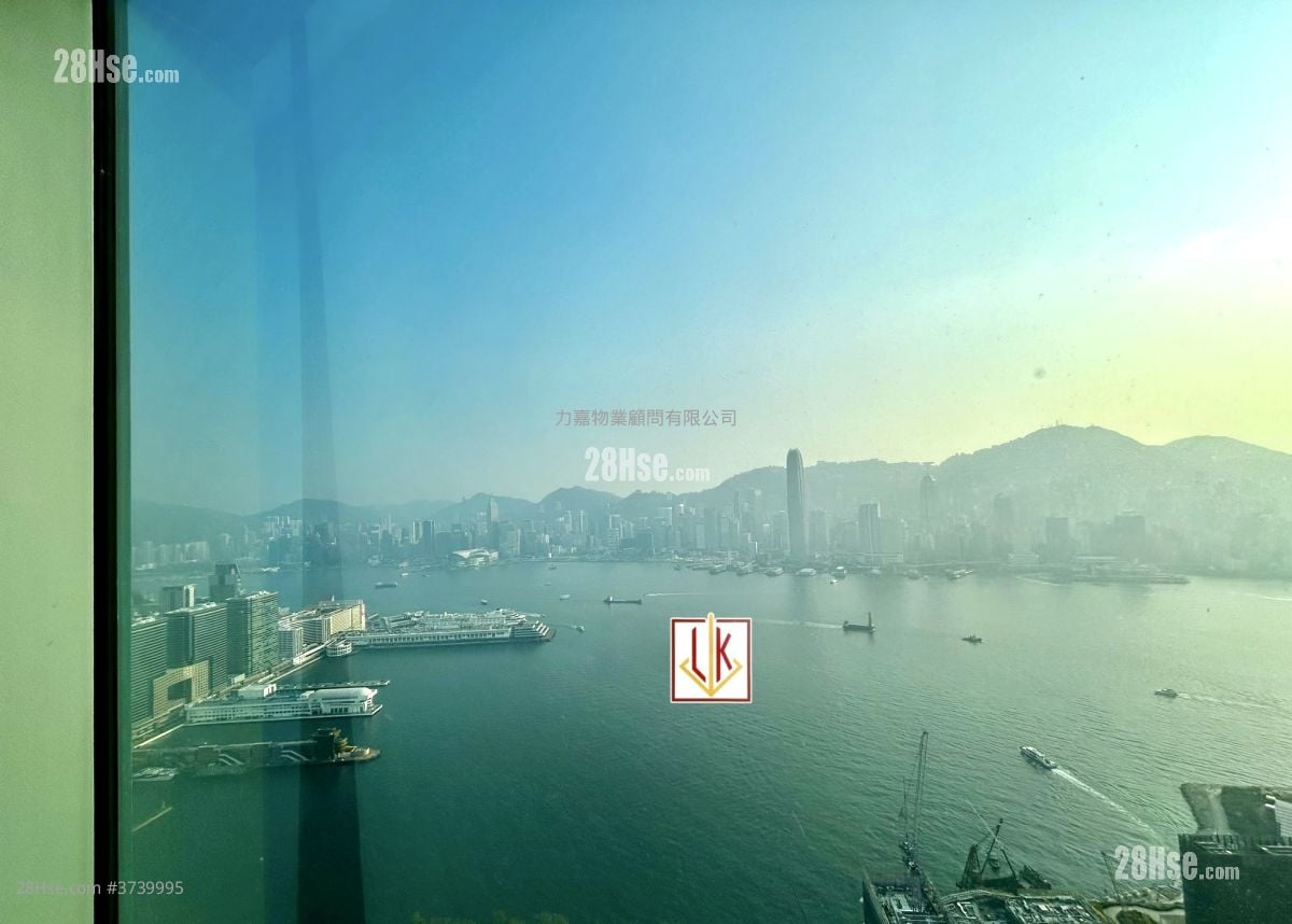 君臨天下 租盤 4 房 , 3 浴室 2,334 平方呎