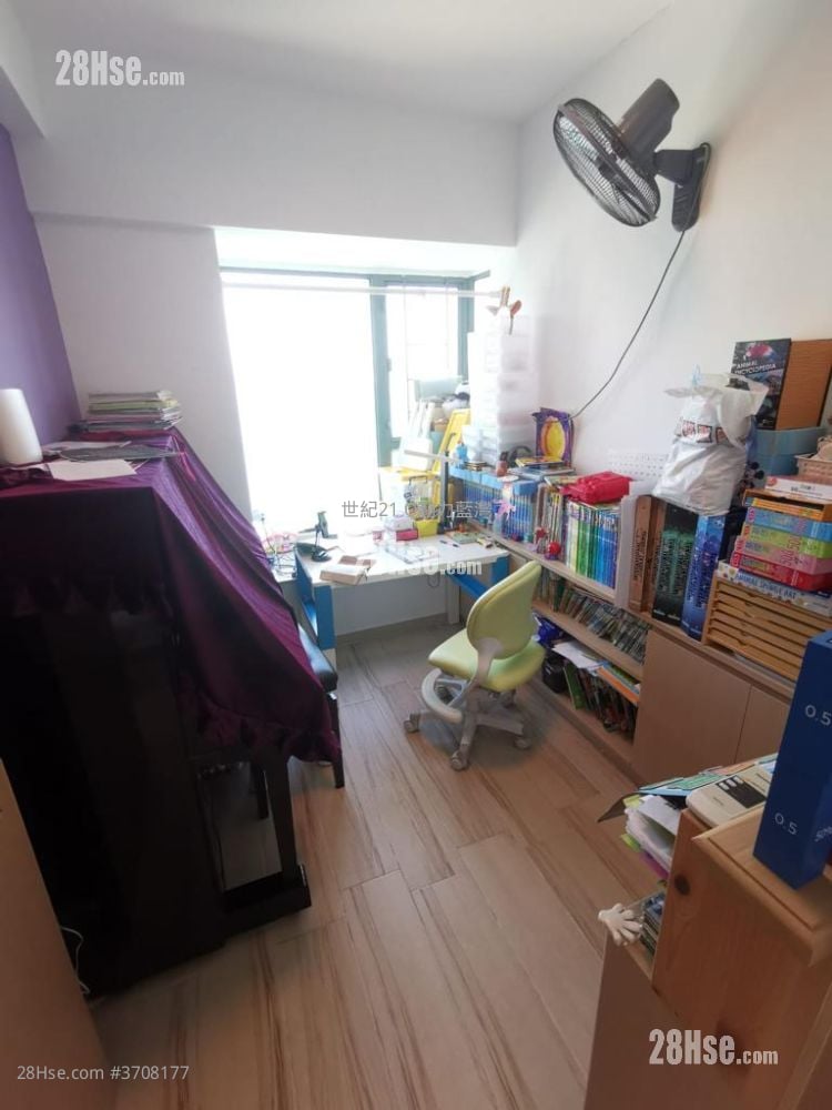 蓝湾半岛 售盘 3 房 , 2 浴室 811 平方尺