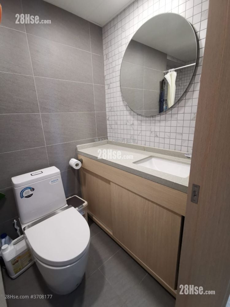 蓝湾半岛 售盘 3 房 , 2 浴室 811 平方尺