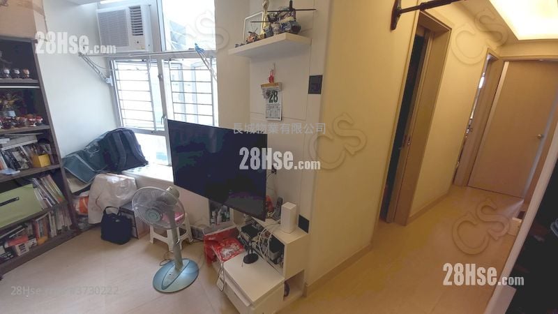 Kornhill Garden Sell 3 Bedrooms , 1 Bathroom 592 ft²