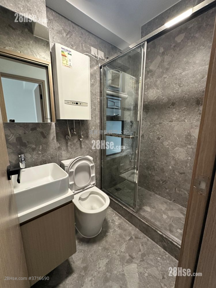 百年大樓 租盤 2 房 , 1 浴室 416 平方呎