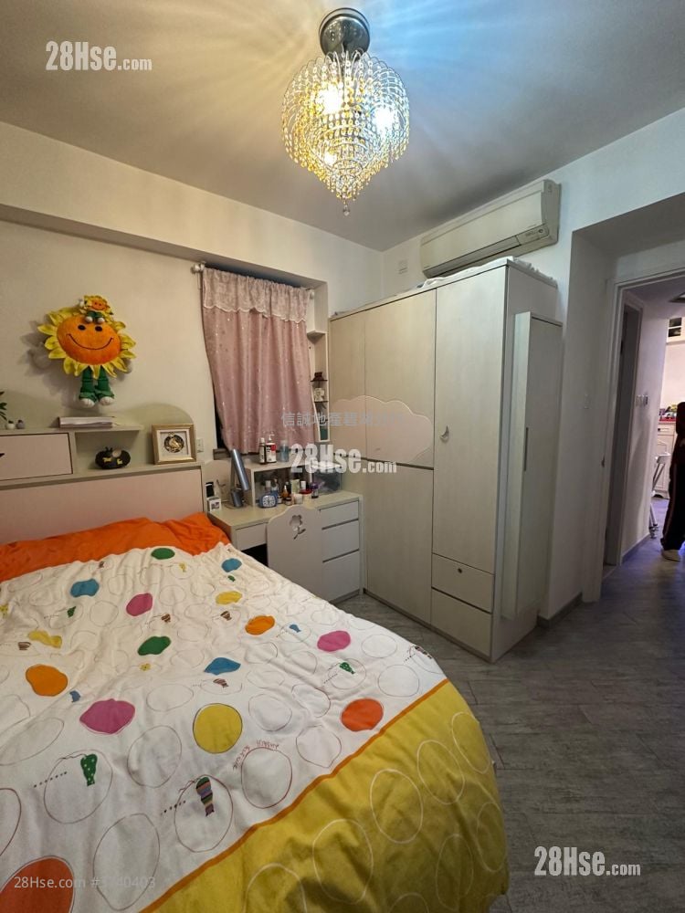 Dawning Views Sell 2 Bedrooms , 1 Bathroom 428 ft²