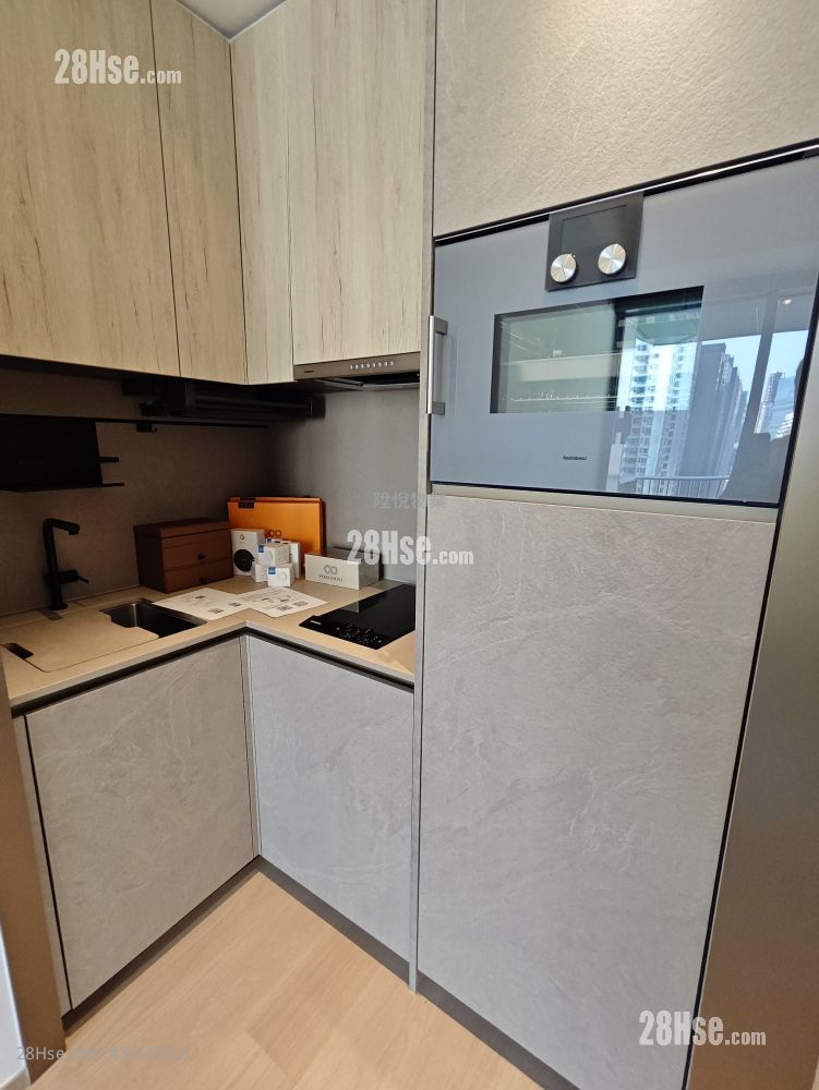 101 Kings Road 租盤 1 房 , 1 浴室 244 平方呎