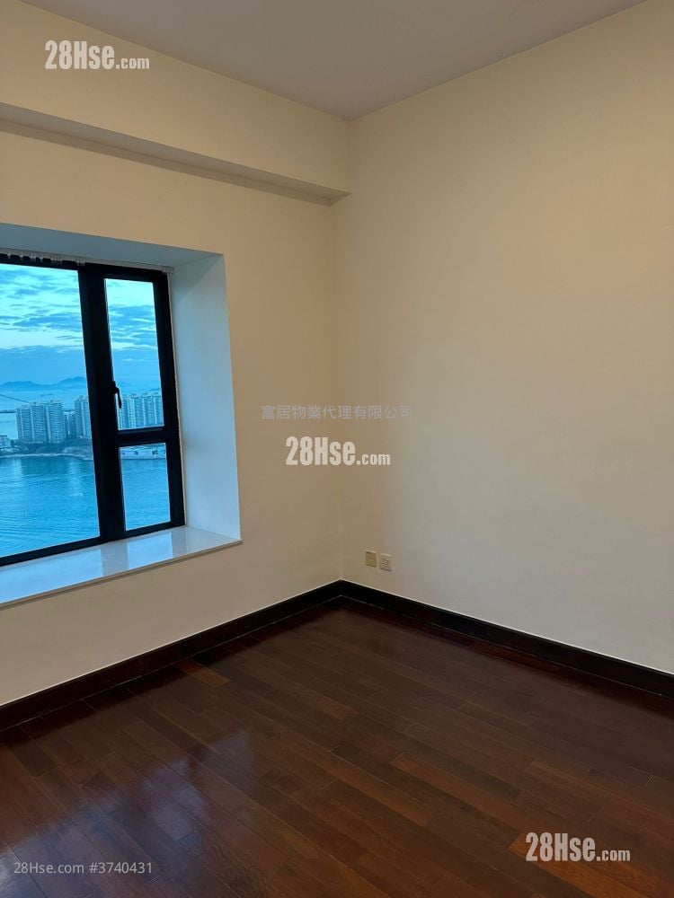 Anglers' Bay Sell 4 Bedrooms , 3 Bathrooms 1,150 ft²