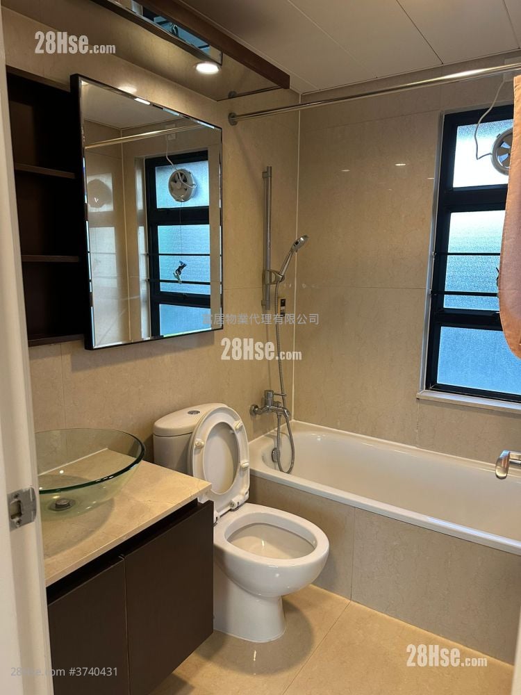 Anglers' Bay Sell 4 Bedrooms , 3 Bathrooms 1,150 ft²