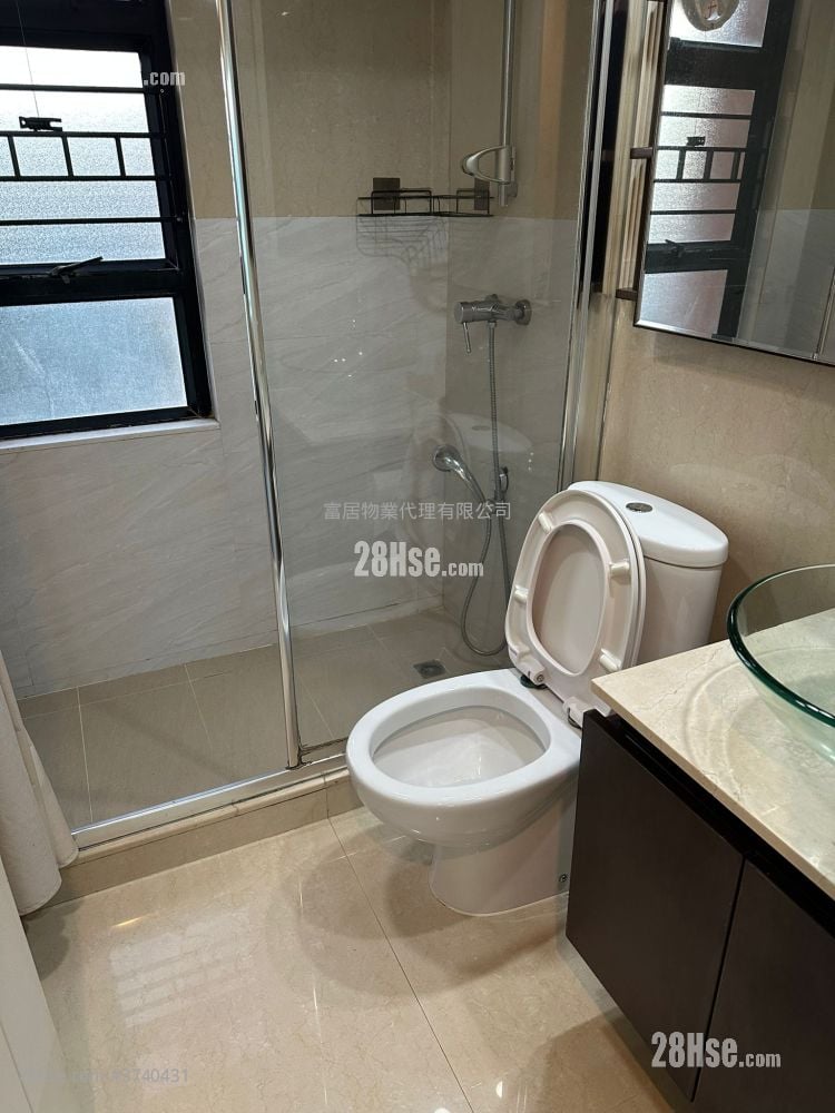 Anglers' Bay Sell 4 Bedrooms , 3 Bathrooms 1,150 ft²