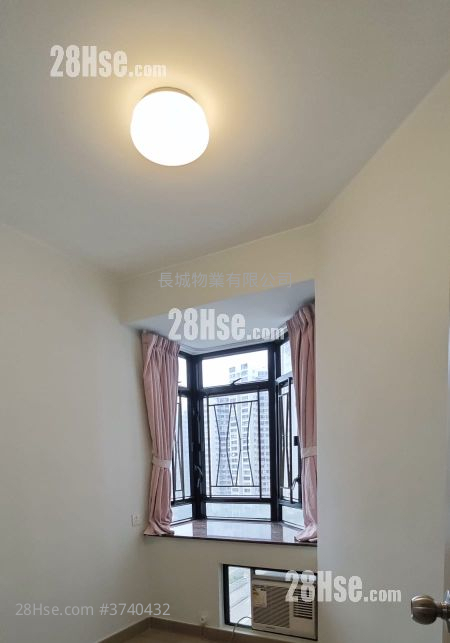 康怡花園 租盤 3 房 , 1 浴室 594 平方呎