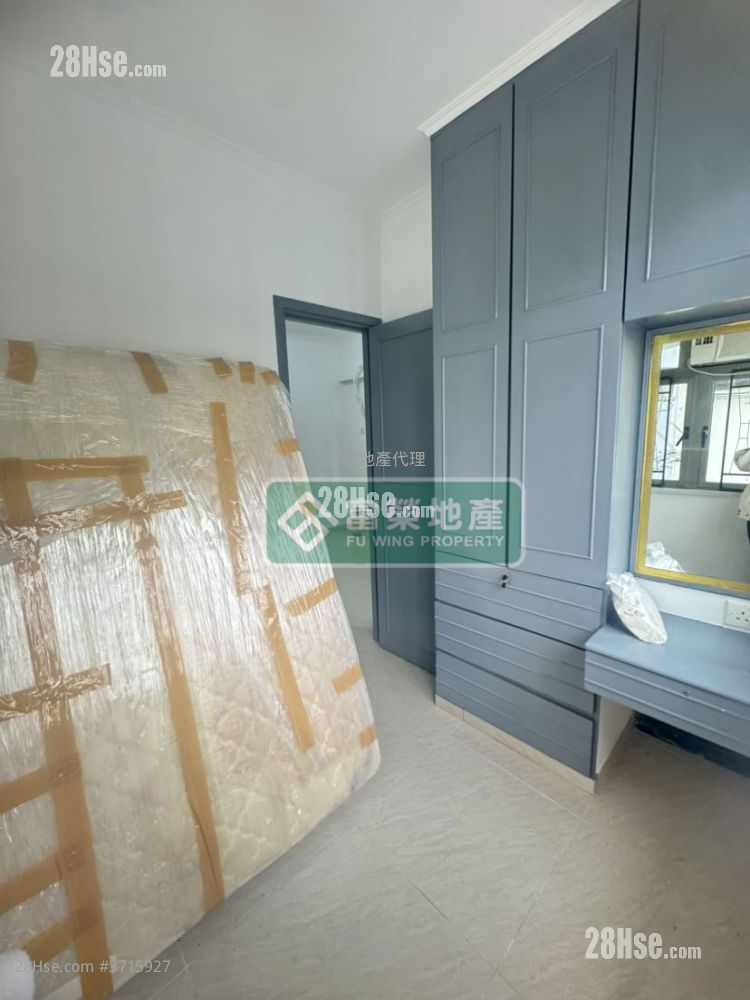 長康大廈 租盤 2 房 , 1 浴室 264 平方呎