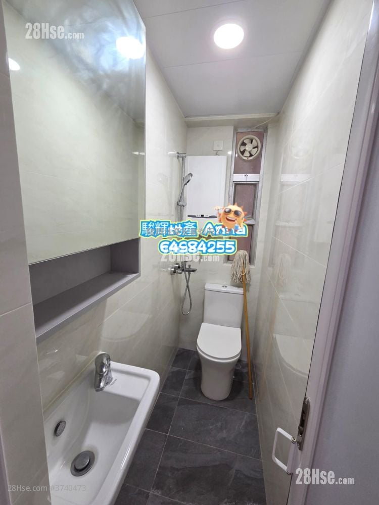Wing Ning Building Sell 1 Bedroom , 1 Bathroom 239 ft²